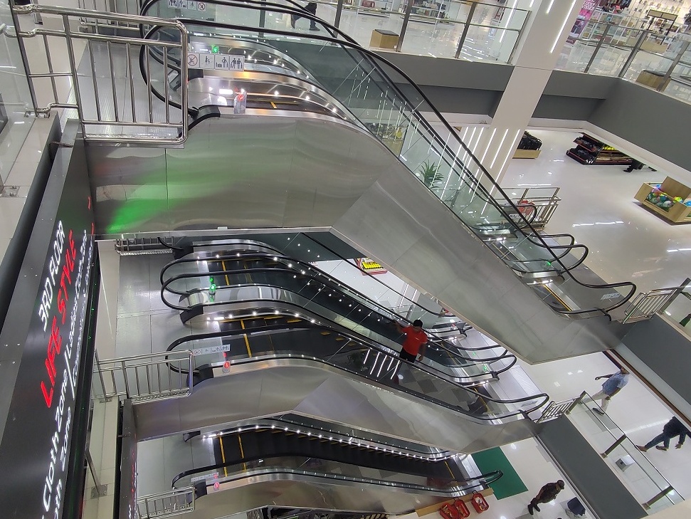 Our Portfolio escalator (5)